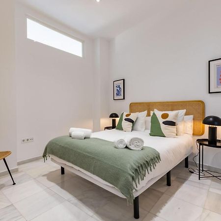Terceros City Center Deluxe By Valcambre Севилья Экстерьер фото